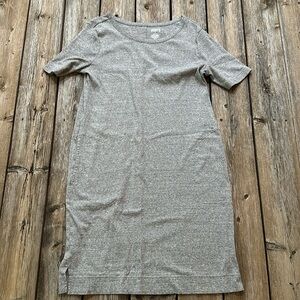 Women’s dress medium. Gray. Duluth trading company